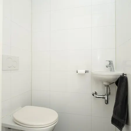 Luxe Texel 8-10 Personen Met Sauna Krim 95 Сasa de vacaciones