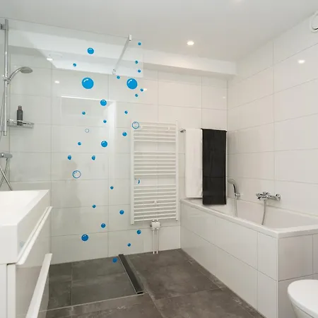 Luxe Texel 8-10 Personen Met Sauna Krim 95 Сasa de vacaciones *