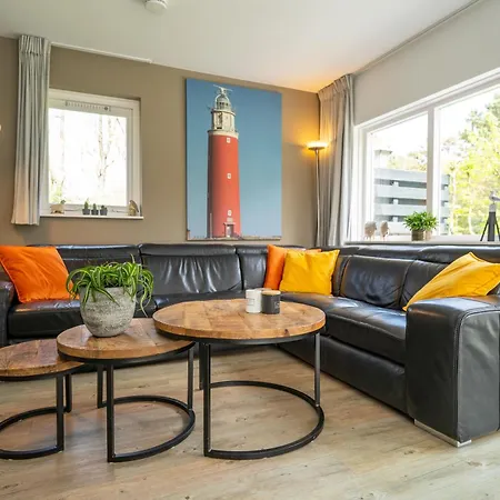 Luxe Texel 8-10 Personen Met Sauna Krim 95 Сasa de vacaciones