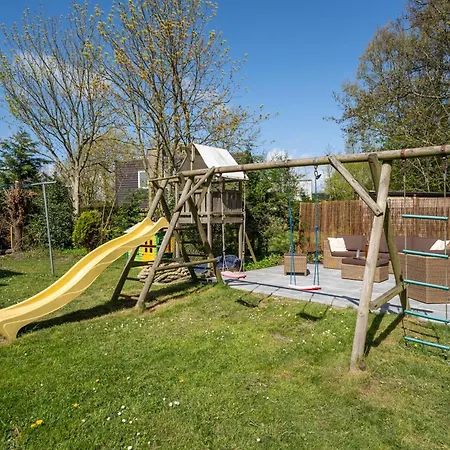 Luxe Texel 8-10 Personen Met Sauna Krim 95 Сasa de vacaciones *